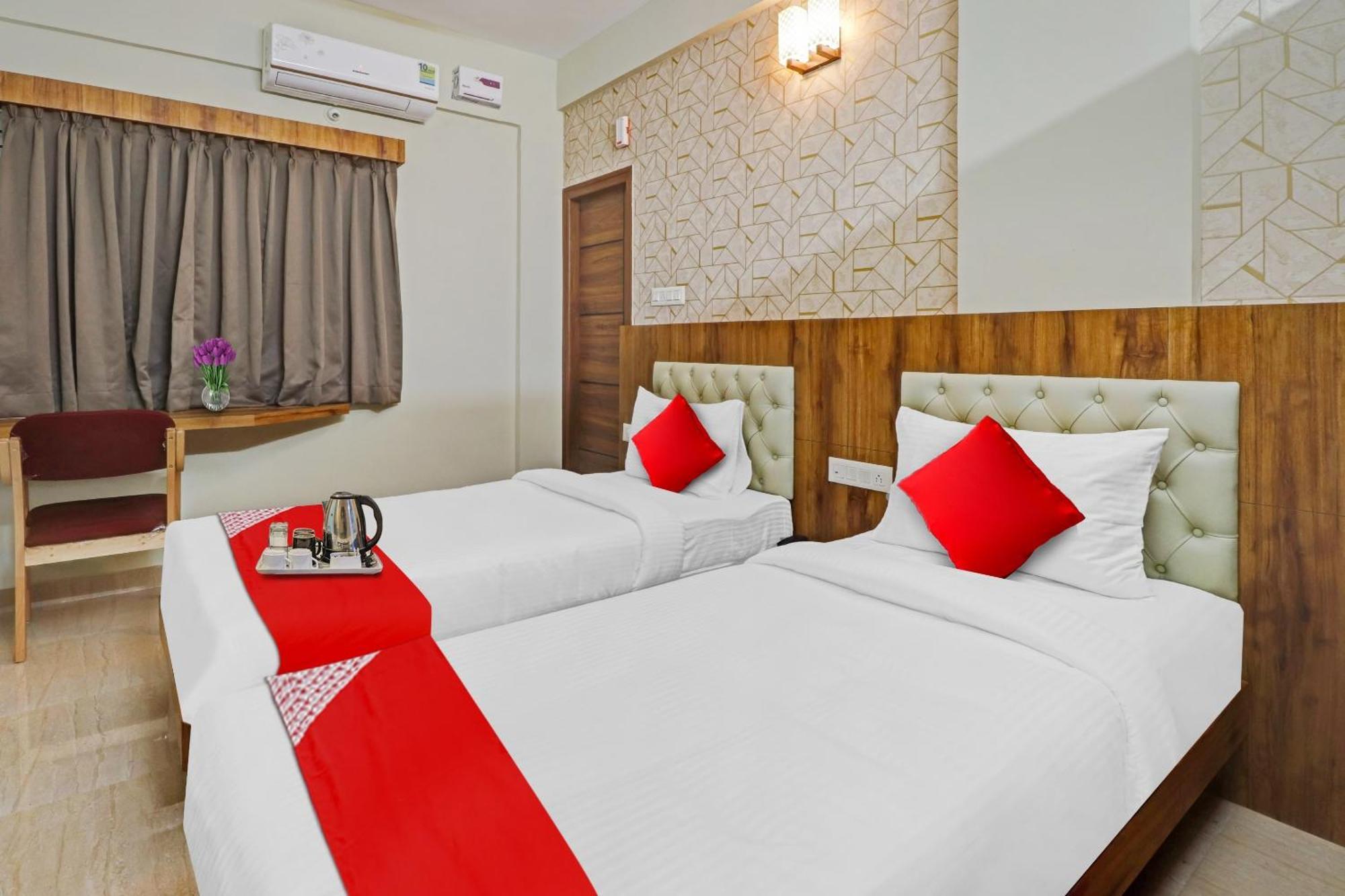 Super Collection O Global Stay Near Kengeri Bus Terminal Metro Station Bangalore Exterior photo